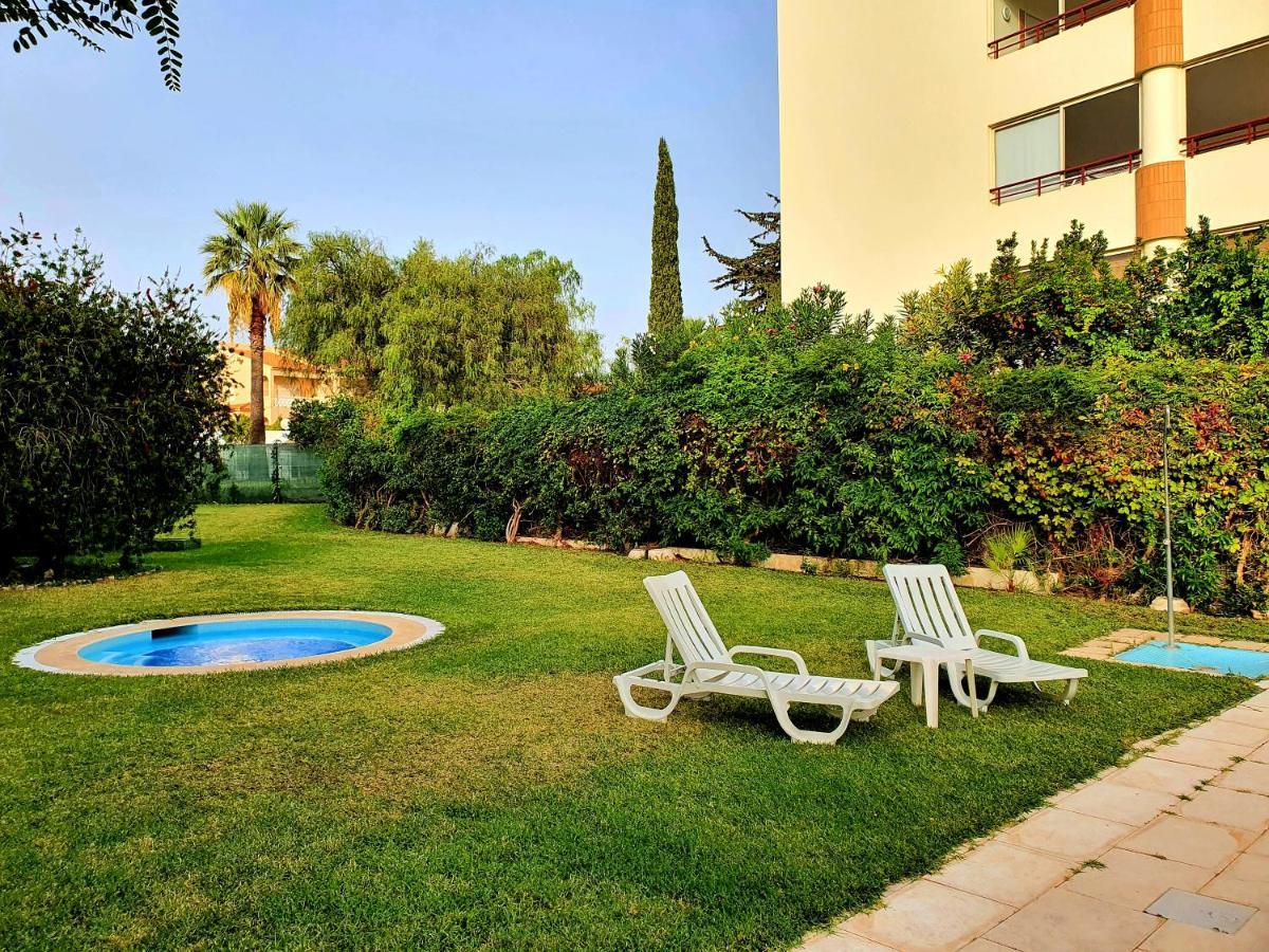 Zarco - Cosy Apartment In Vilamoura With A Balcony With View To The 2 Swimming Pools - Near The Beach & The Marina クアルテイラ エクステリア 写真