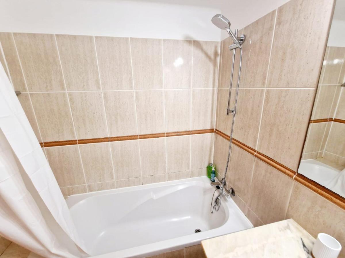 Zarco - Cosy Apartment In Vilamoura With A Balcony With View To The 2 Swimming Pools - Near The Beach & The Marina クアルテイラ エクステリア 写真